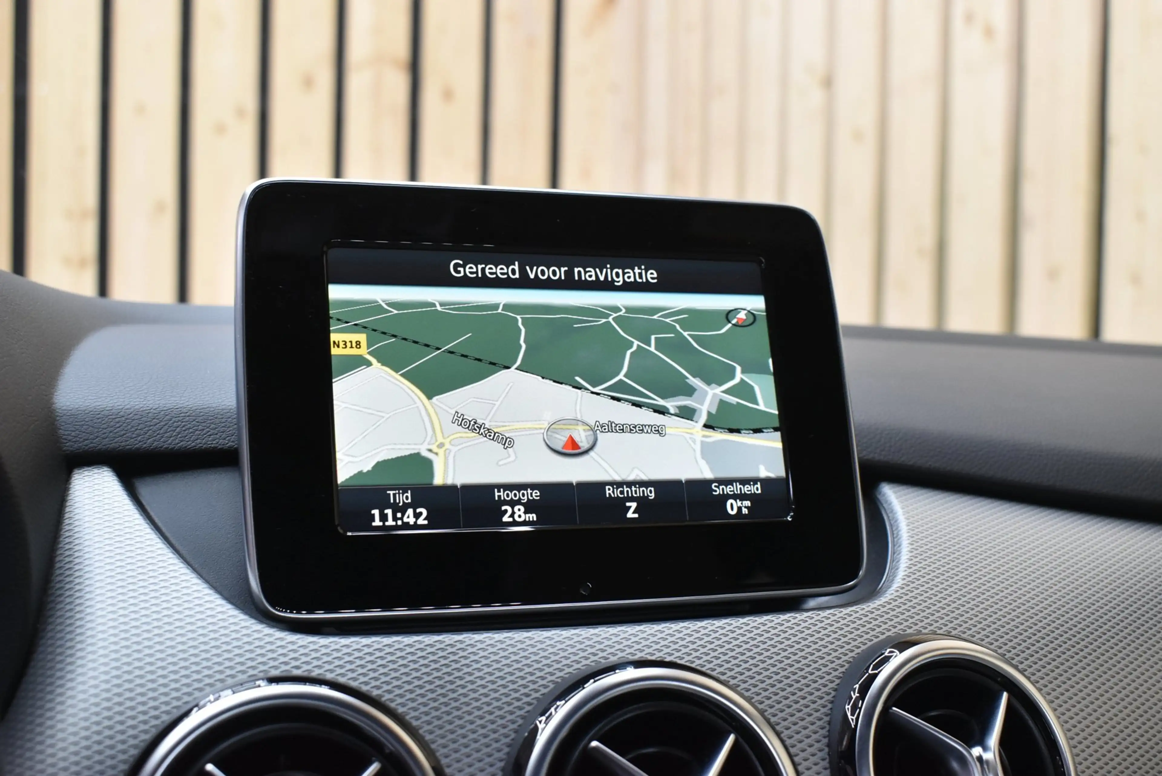 Mercedes-Benz B 200 Prestige 78dkm Trekhaak LED Leer Cruise Navi Clima — photo 38