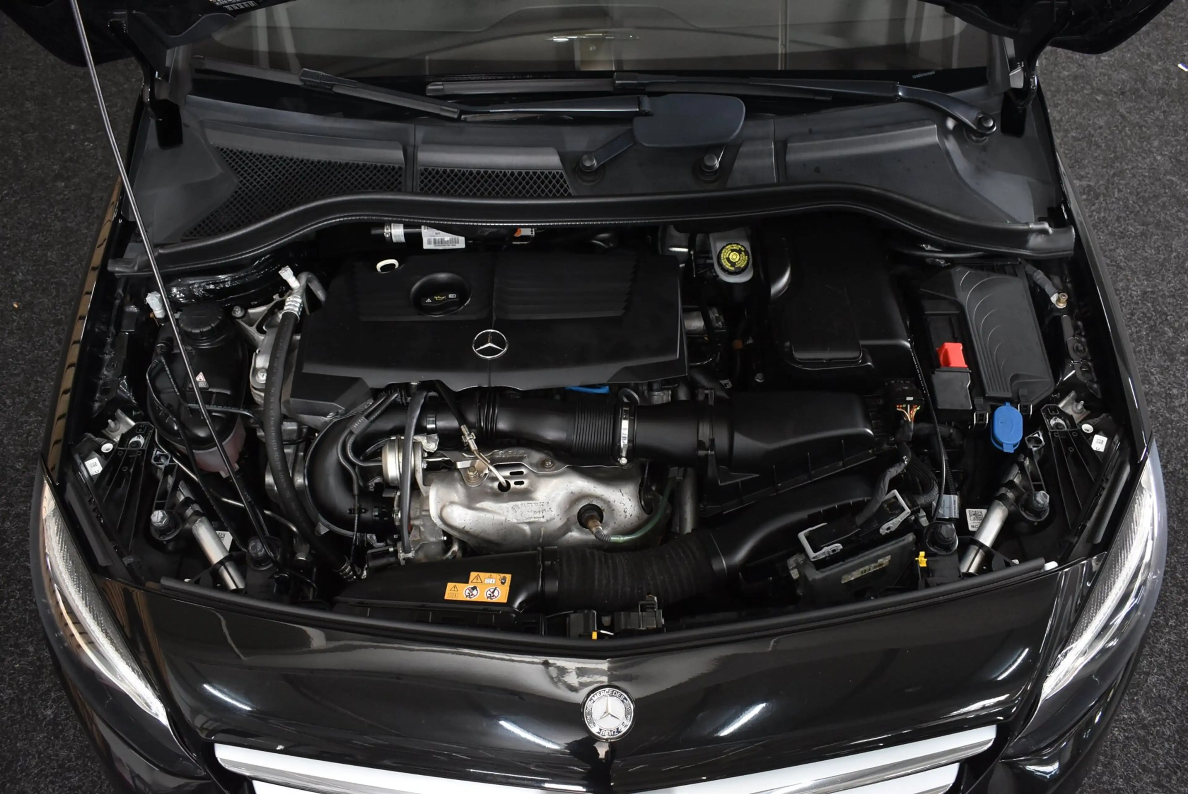 Mercedes-Benz B 200 Prestige 78dkm Trekhaak LED Leer Cruise Navi Clima — photo 19