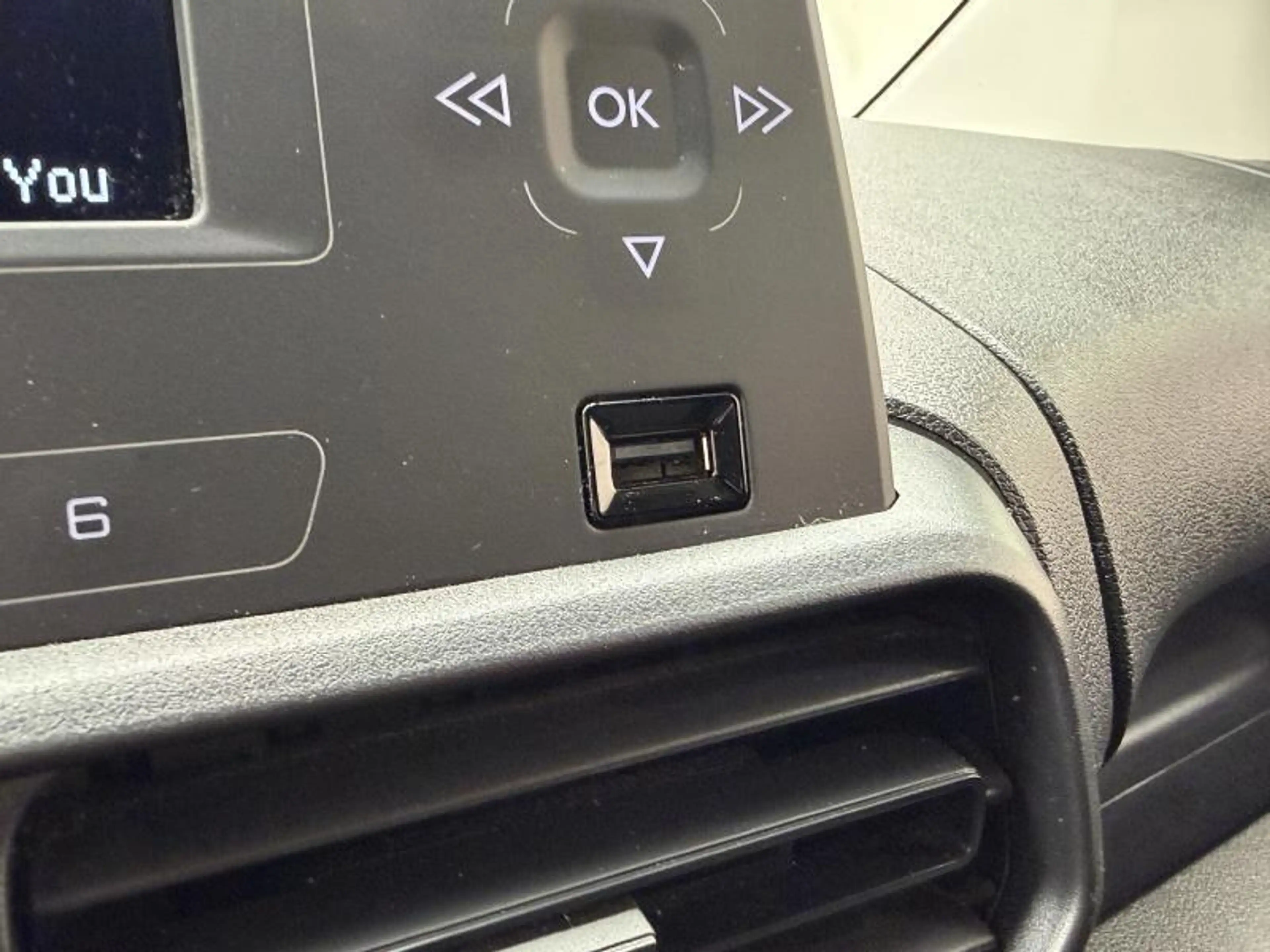 Toyota Proace City Active — photo 13
