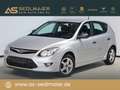 Hyundai i30 1.4 Edition+ SCHECKHEFT|TÜV12/26|Klima|ISOFIX Argent - thumbnail 1