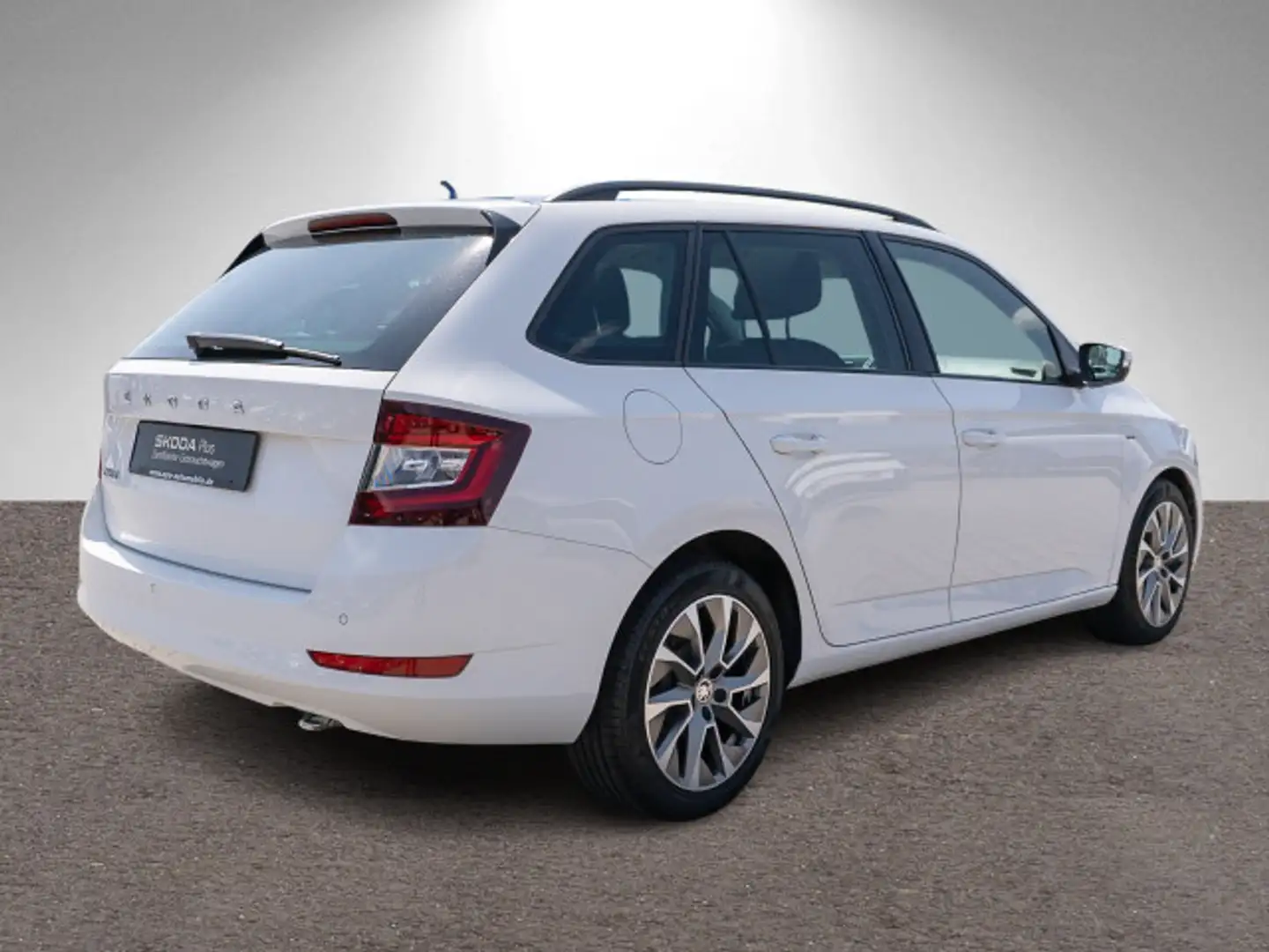Skoda Fabia Combi Clever 1.0 TSI LED Navi Pano PDC SHZ Weiß - 1