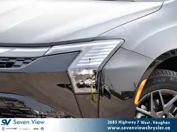 Chrysler Pacifica 2027