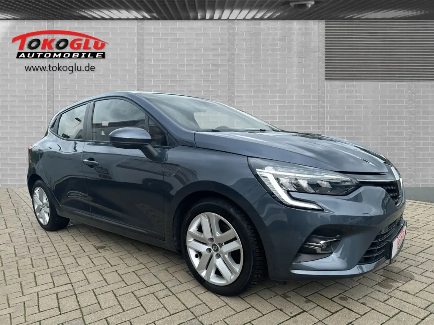 Renault Clio V Business Edition 1.0 TCe 90 EU6d Navi digitales Grau - 1