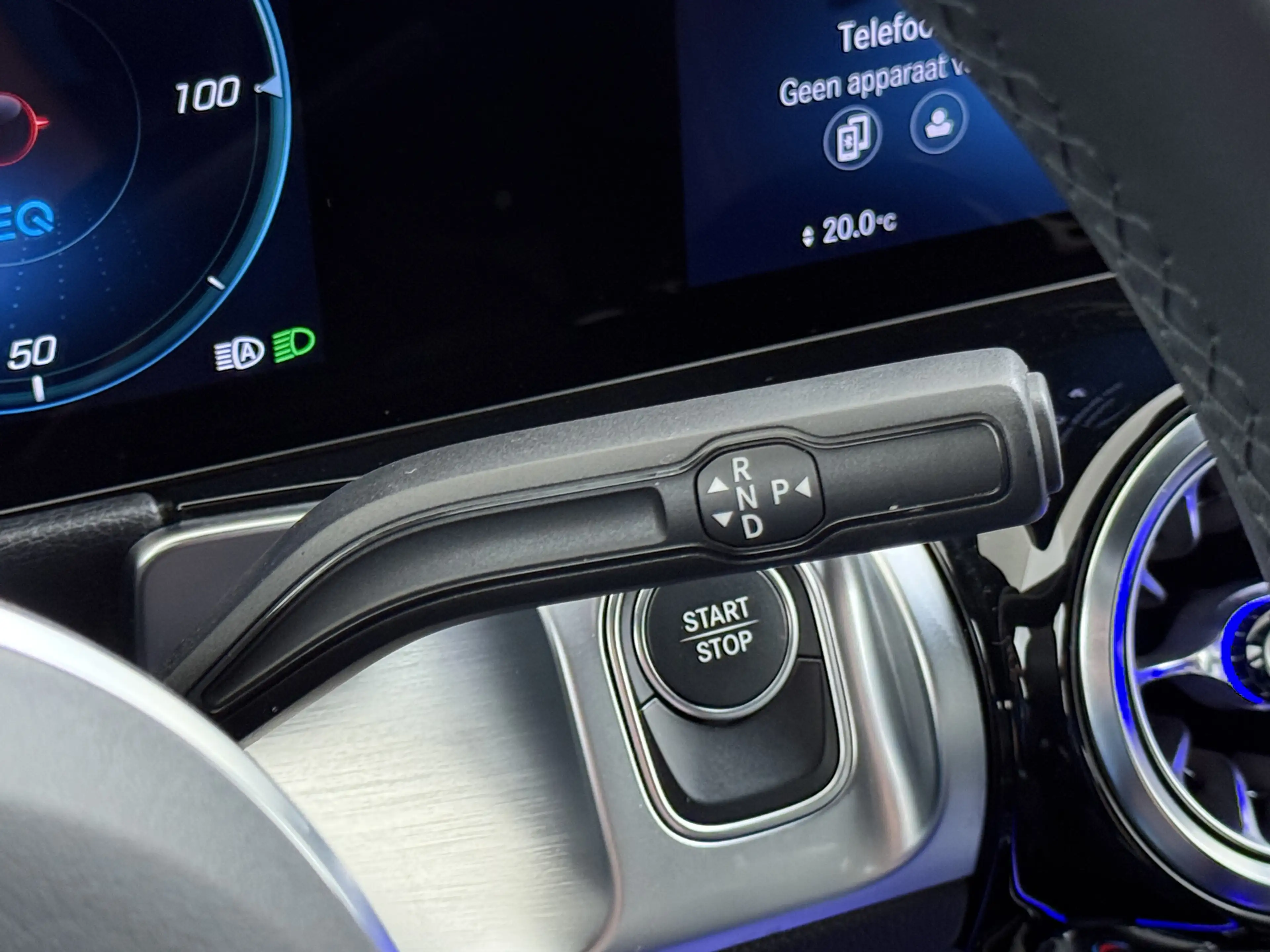 Mercedes-Benz EQB 250 69kWh SOH 97% Camera Apple Carplay Android Auto St — photo 38