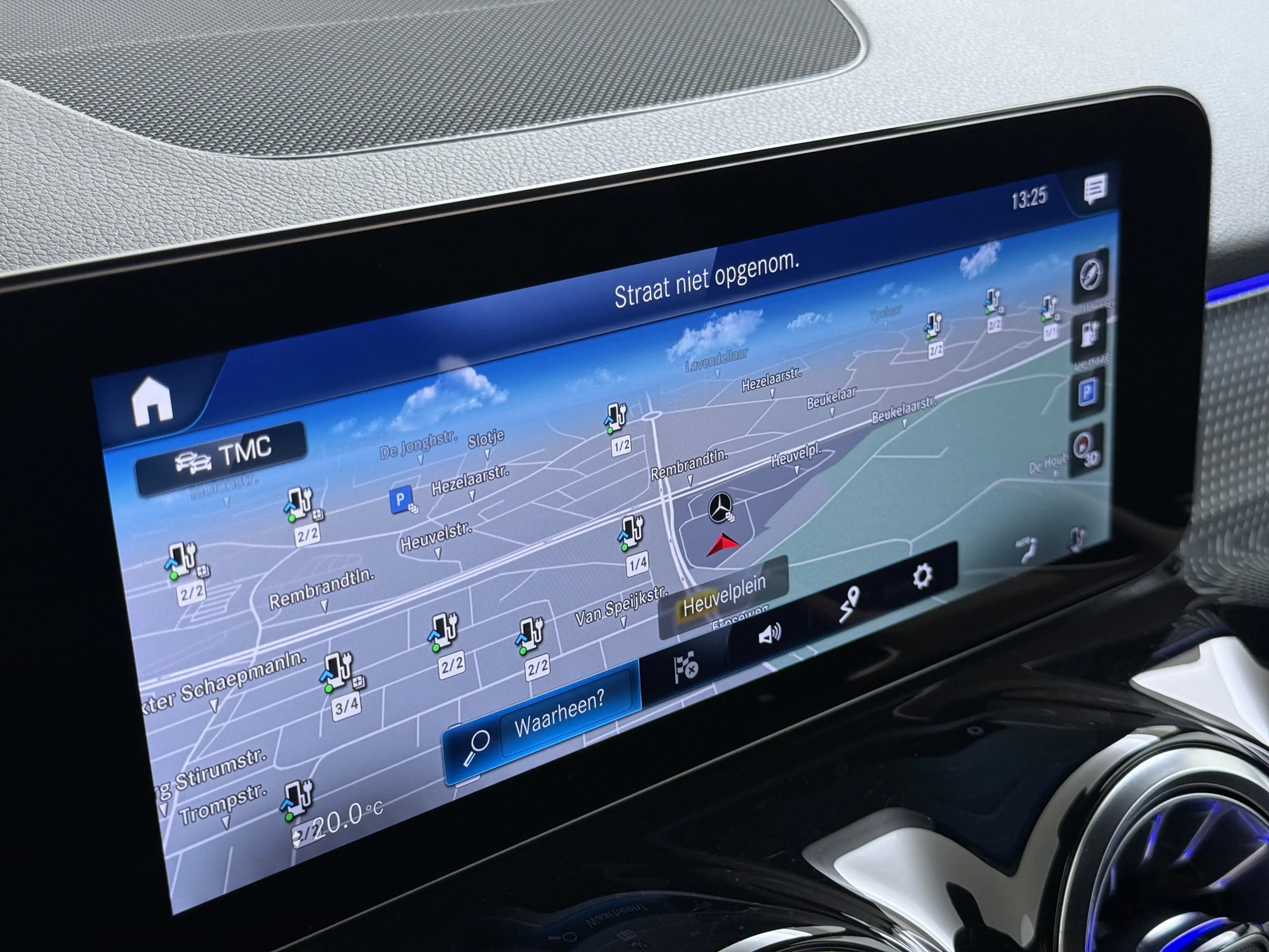 Mercedes-Benz EQB 250 69kWh SOH 97% Camera Apple Carplay Android Auto St — photo 13