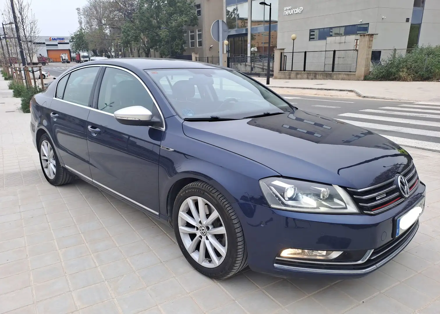 Volkswagen Passat 1.8 TSI Highline - 1