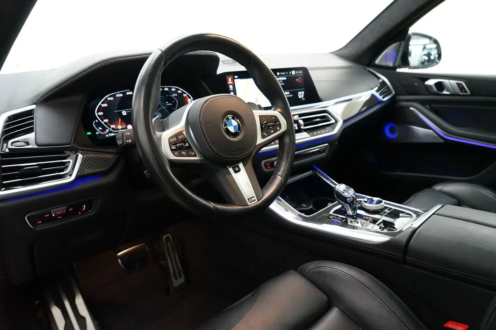 BMW X5 M 50i [Laser, Standhz., B&W Sound, AHK, ACC] Blanc - 2