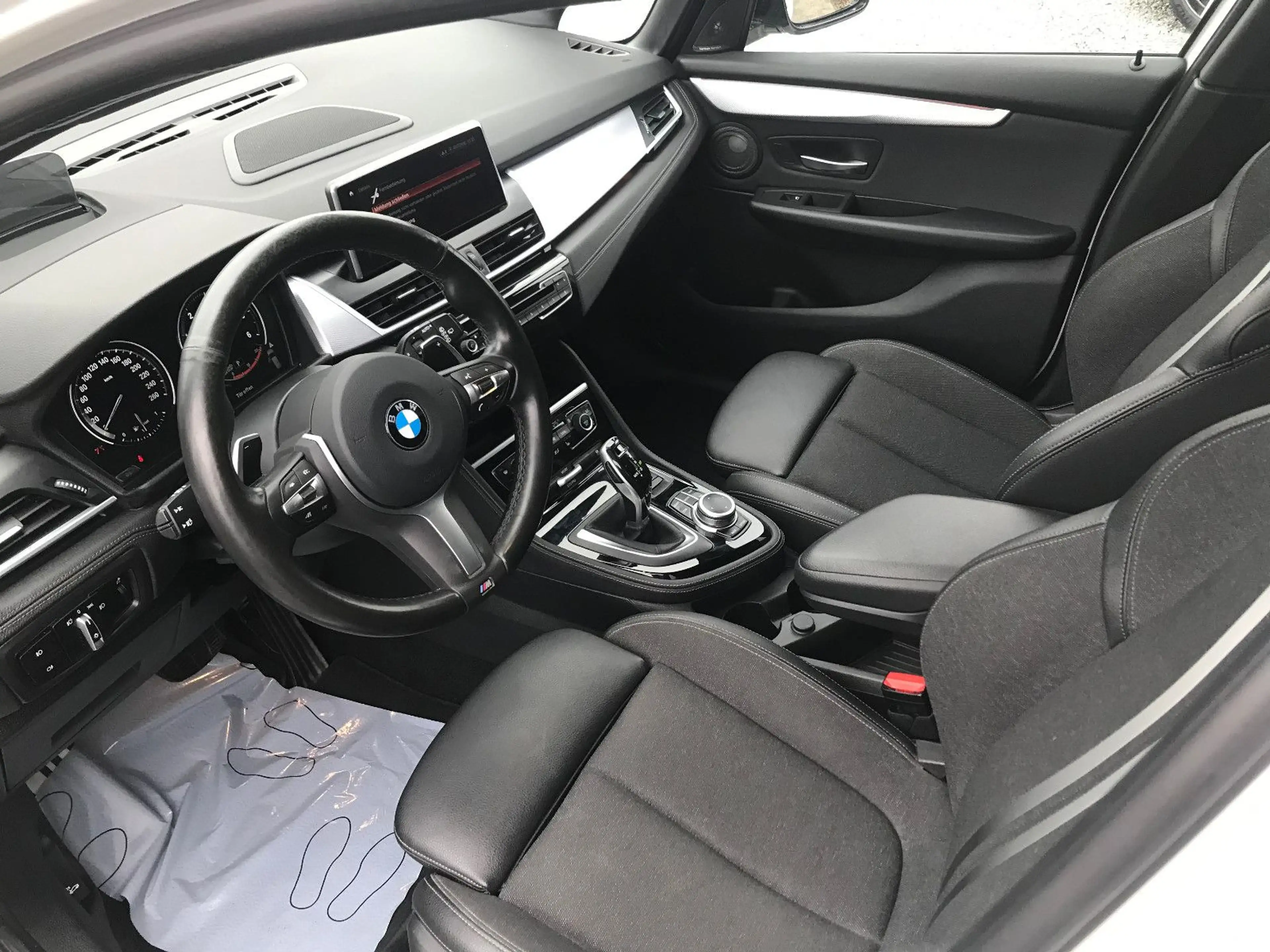 BMW 220 M Sport xDrive Memo HUD AHK ACC — photo 3