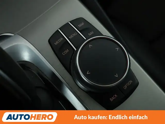 BMW 5 Series view 28