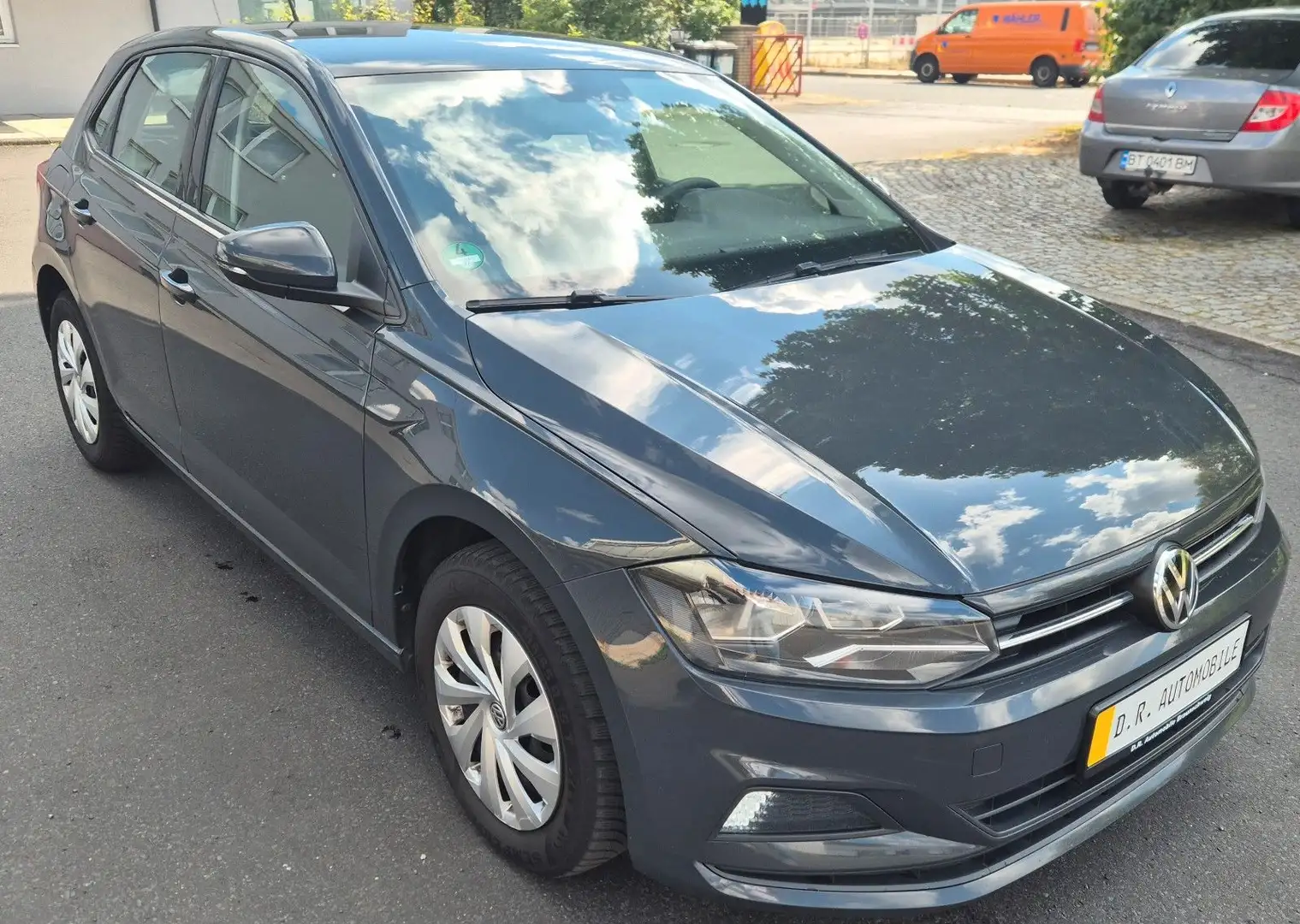 Volkswagen Polo VI Klima SHZ Tempomat MFL Grau - 2