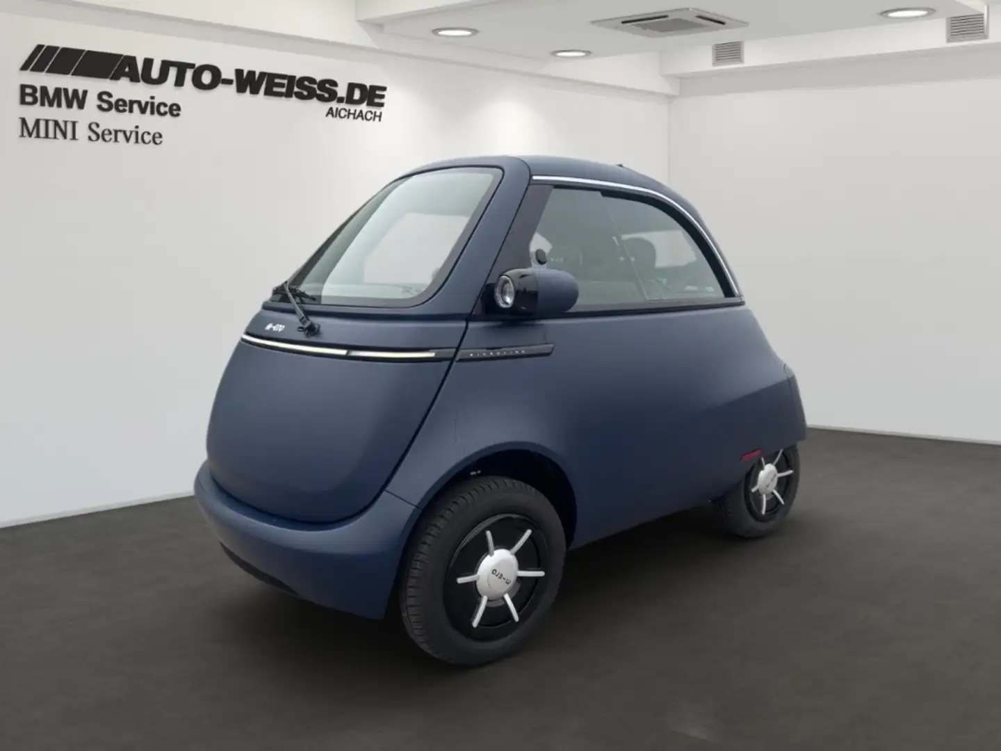 Sonstige Sonstige ''Die Neugeburt einer IKONE'' L7E Blau - 1