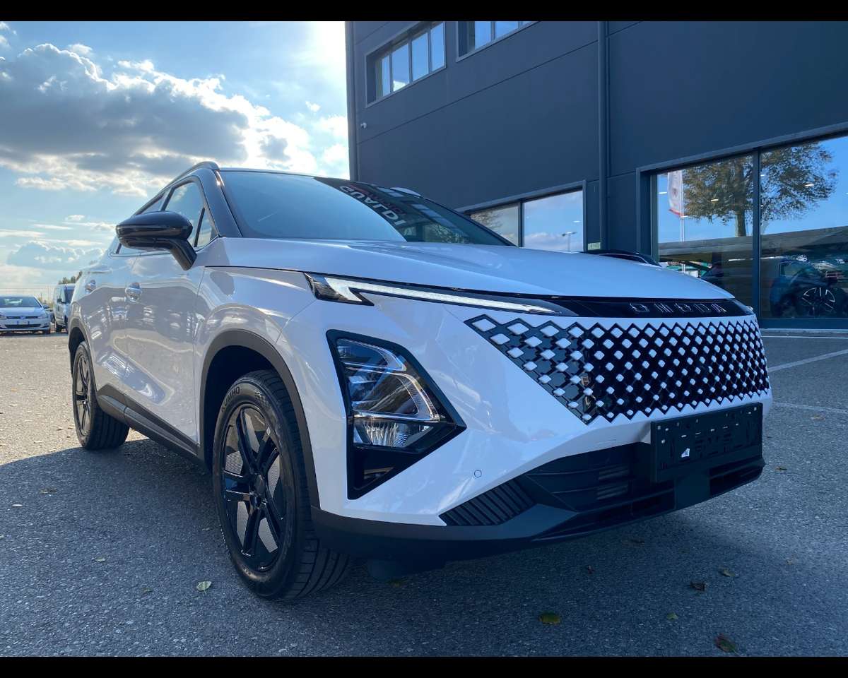 Omoda 5 SHS-H 1.5 tgdi hev Premium auto