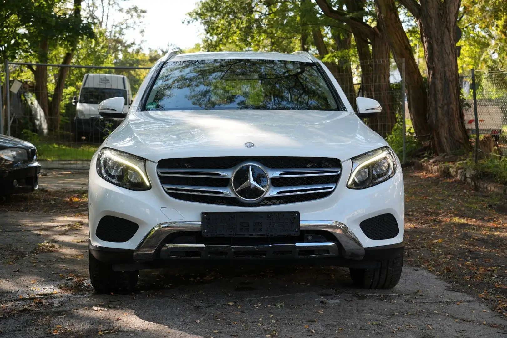 Mercedes-Benz GLC 250 4Matic *Distronic*Standhz*Komfort*Burmester*Voll Blanc - 2