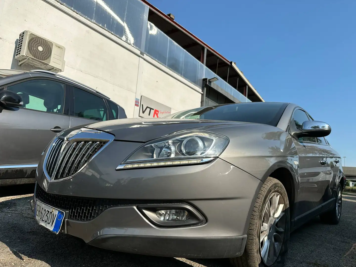 Lancia Delta Delta III 2008 1.6 mjt Platino 120cv dpf Grigio - 1