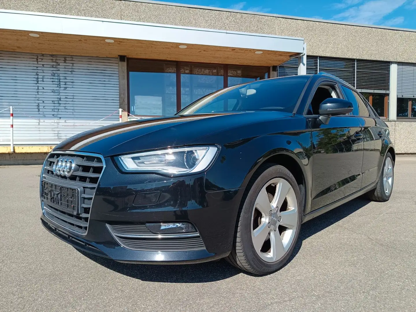 Audi A3 Sportback ambition Schwarz - 1