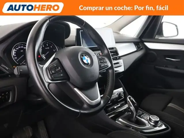 BMW 2 Series view 12