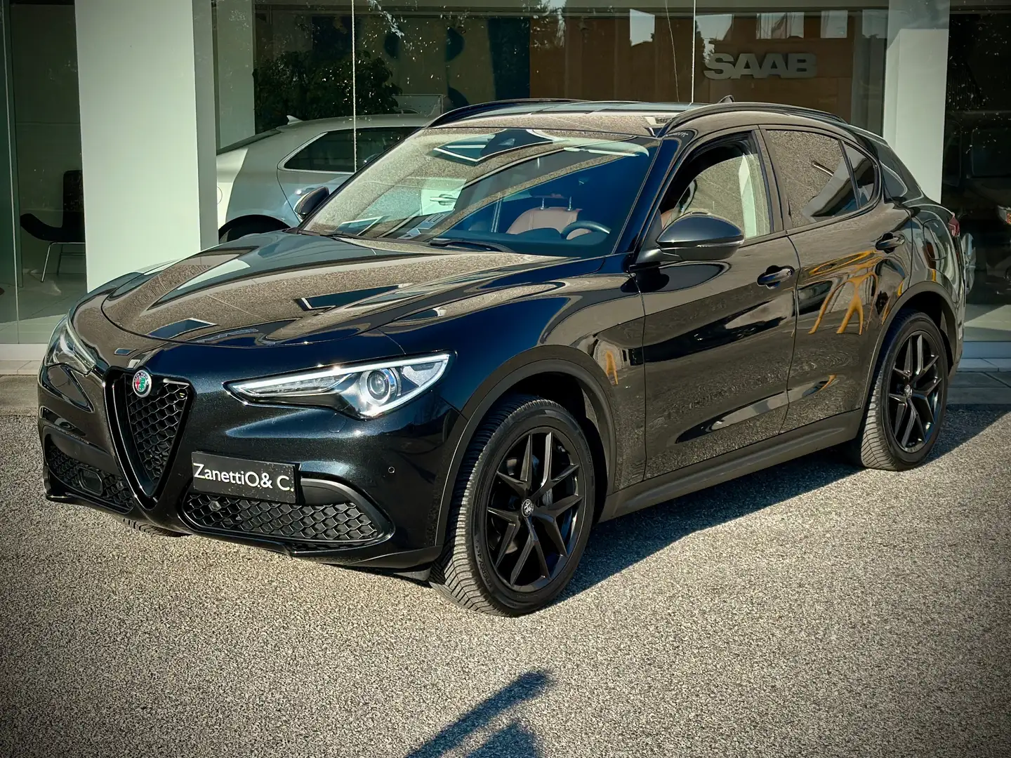 Alfa Romeo Stelvio Stelvio 2017 2.2 t Lusso Q4 210cv auto Negro - 2
