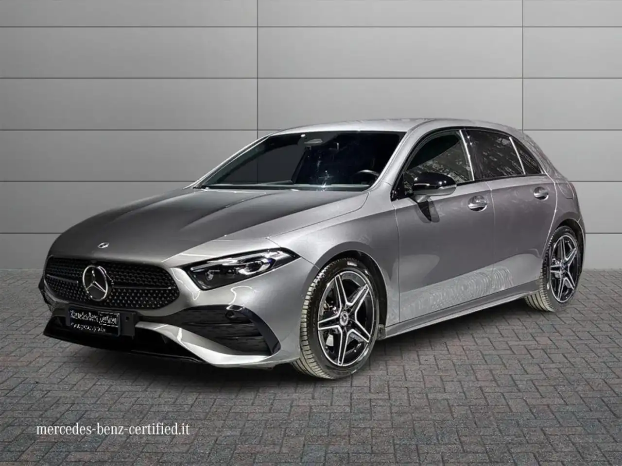 Mercedes-Benz A 180