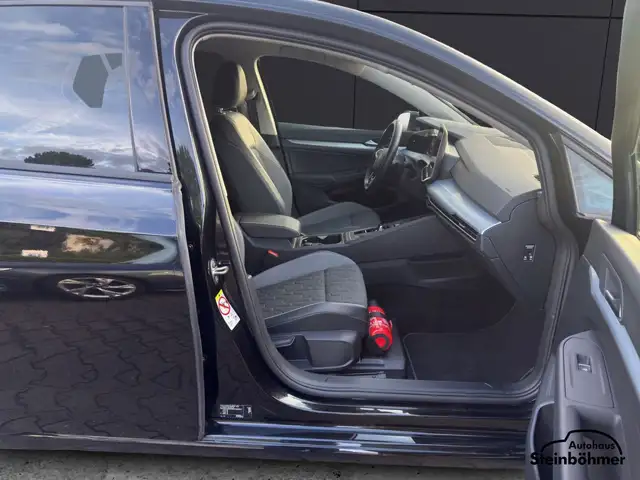 Volkswagen Golf view 14