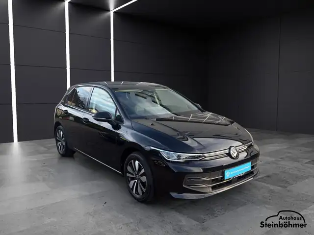 Volkswagen Golf view 10
