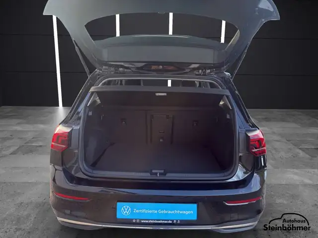 Volkswagen Golf view 6