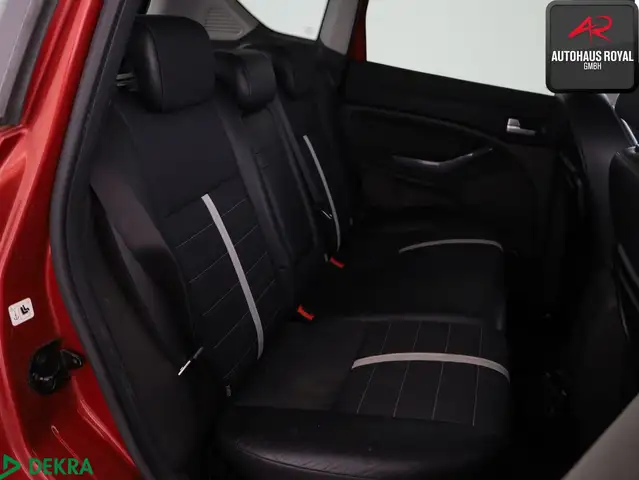 Ford Kuga view 11