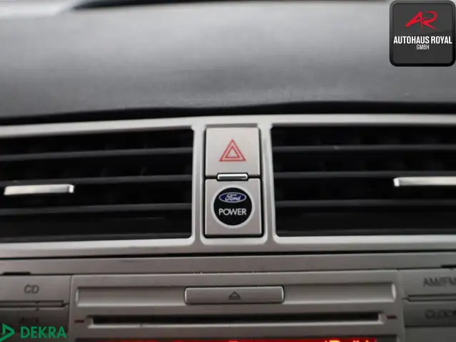 Ford Kuga view 16