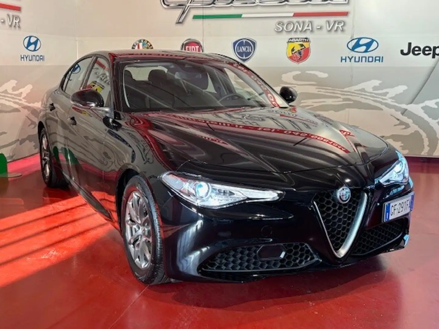 Alfa Romeo Giulia Giulia 2.2 Turbodiesel 160 CV AT8 Business Schwarz - 1