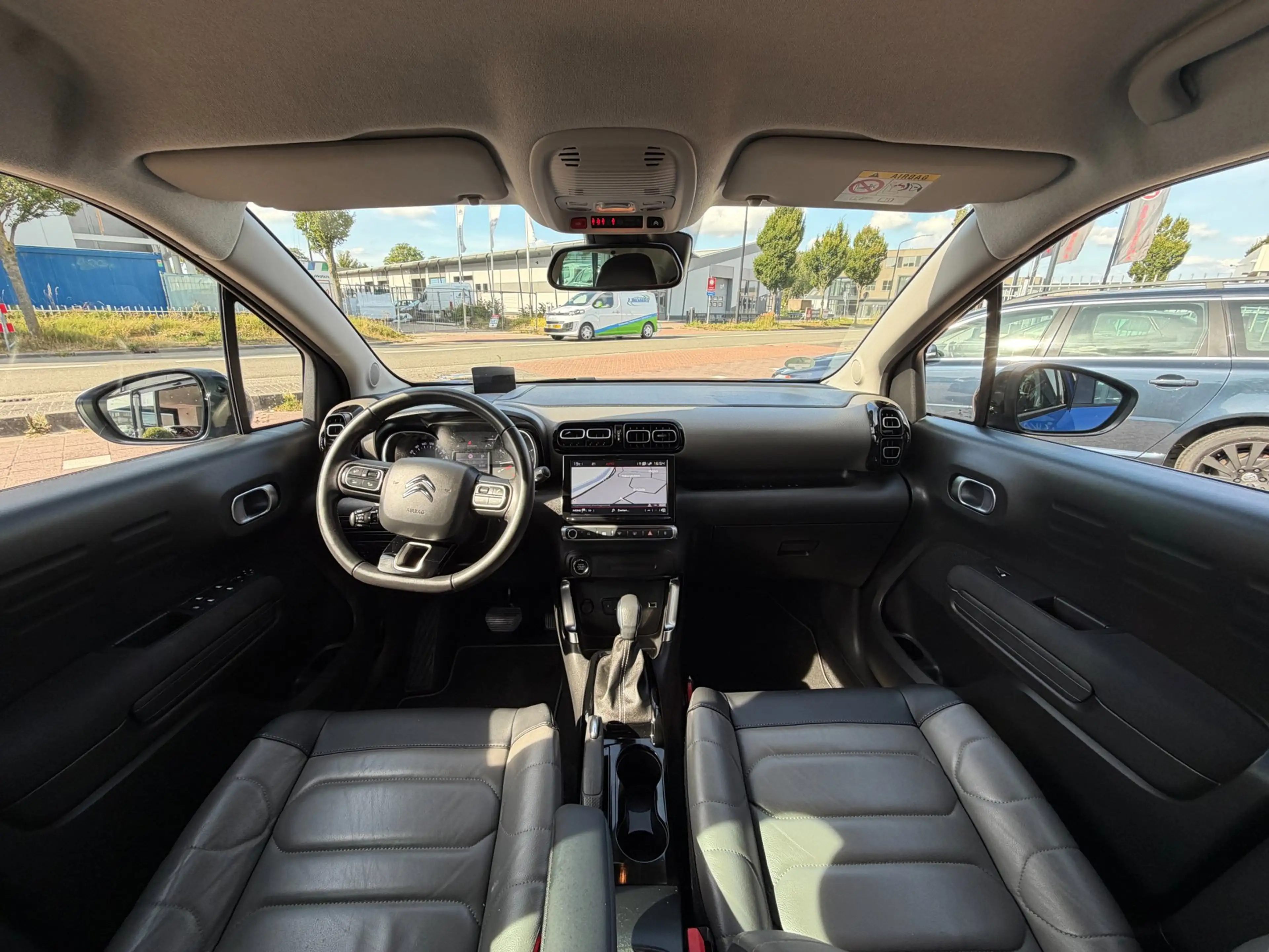 Citroen C3 Aircross 1.2 PureTech Shine Pack Business AUTOMAAT — photo 2