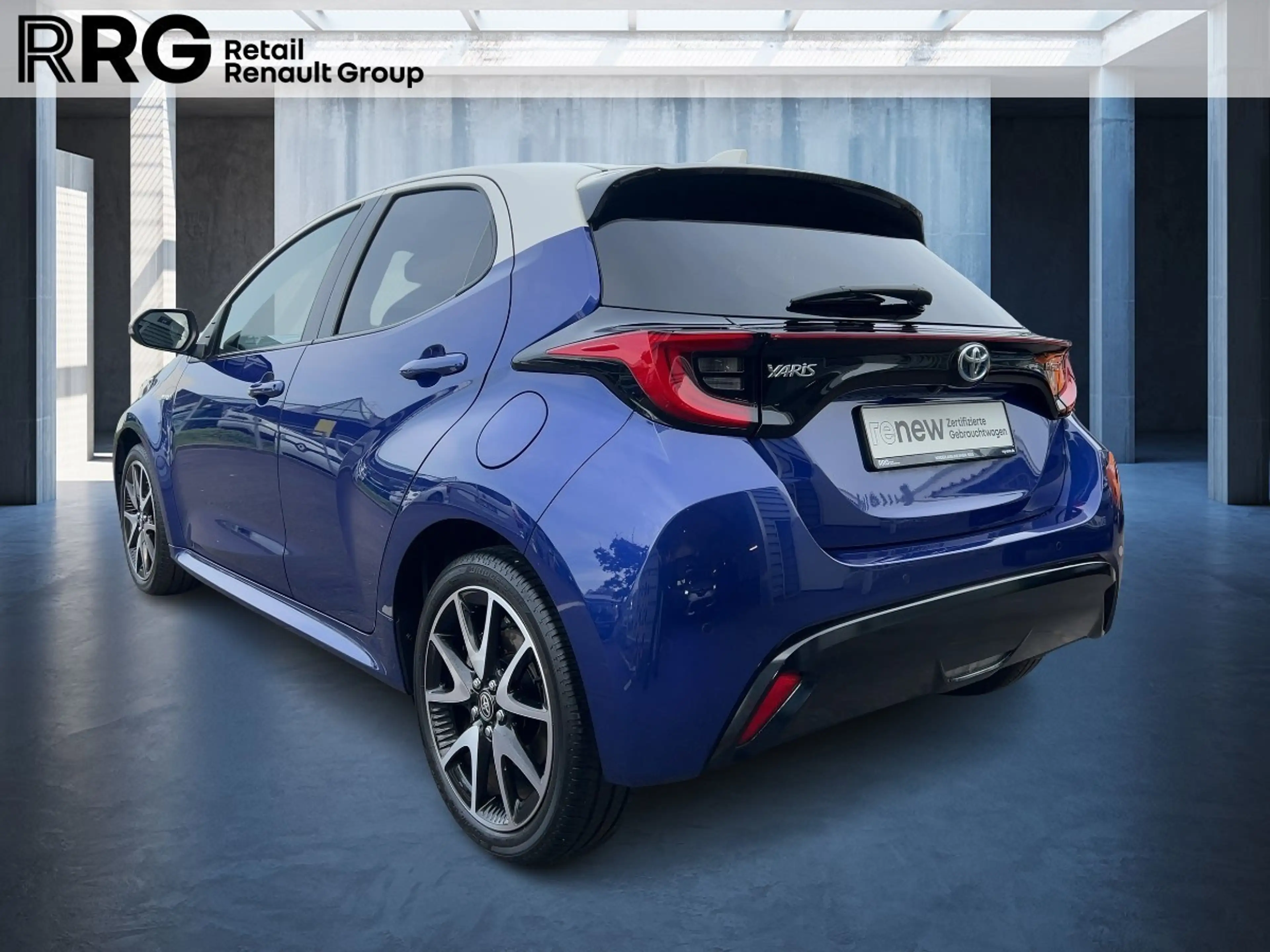 Toyota Yaris STYLE HYBRID Dual-VVT-iE RÜCKFAHRKAMERA — photo 4