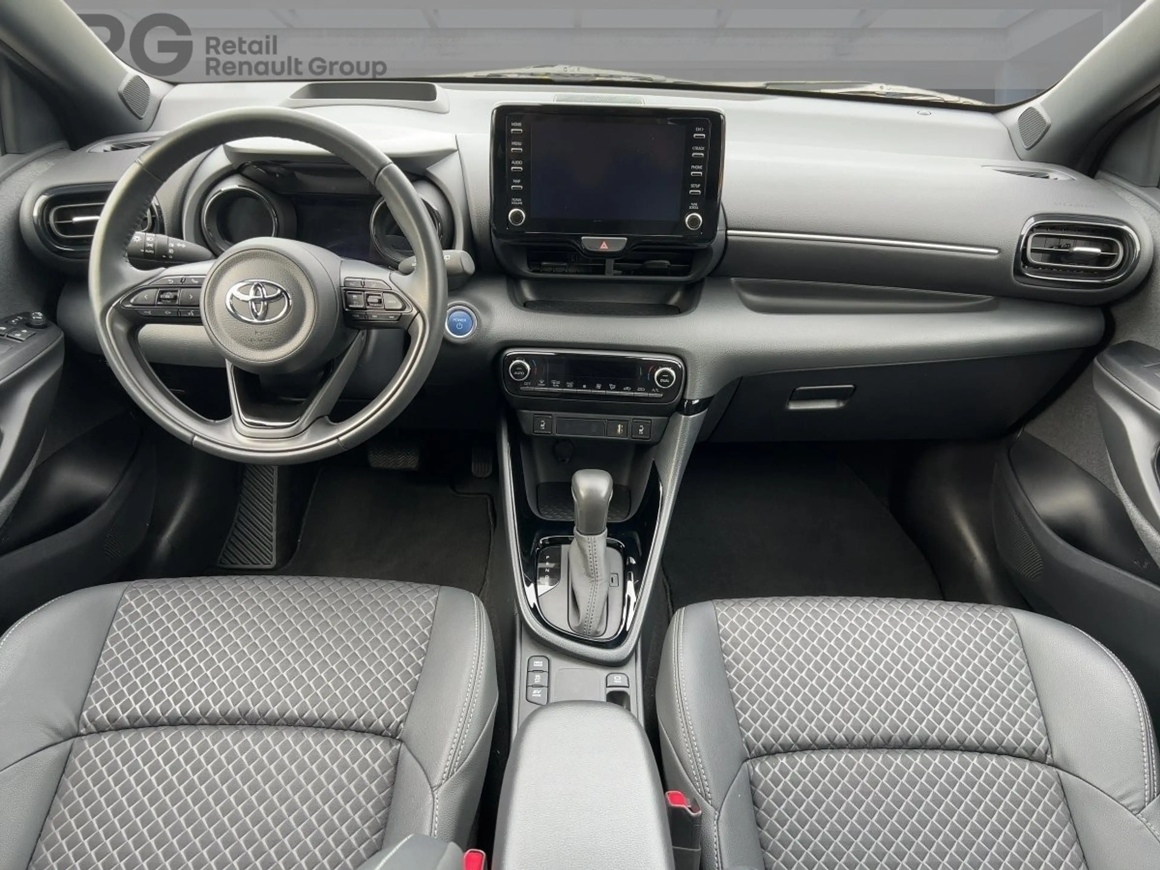 Toyota Yaris STYLE HYBRID Dual-VVT-iE RÜCKFAHRKAMERA — photo 10