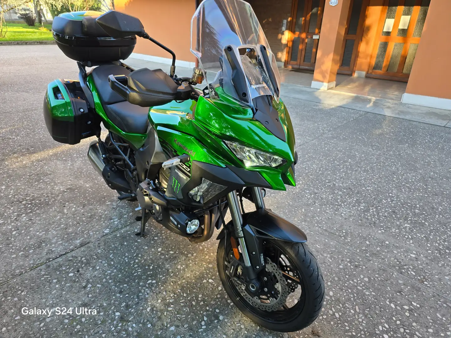 Kawasaki Versys 1000 SE GRAND TOURER Zelená - 2