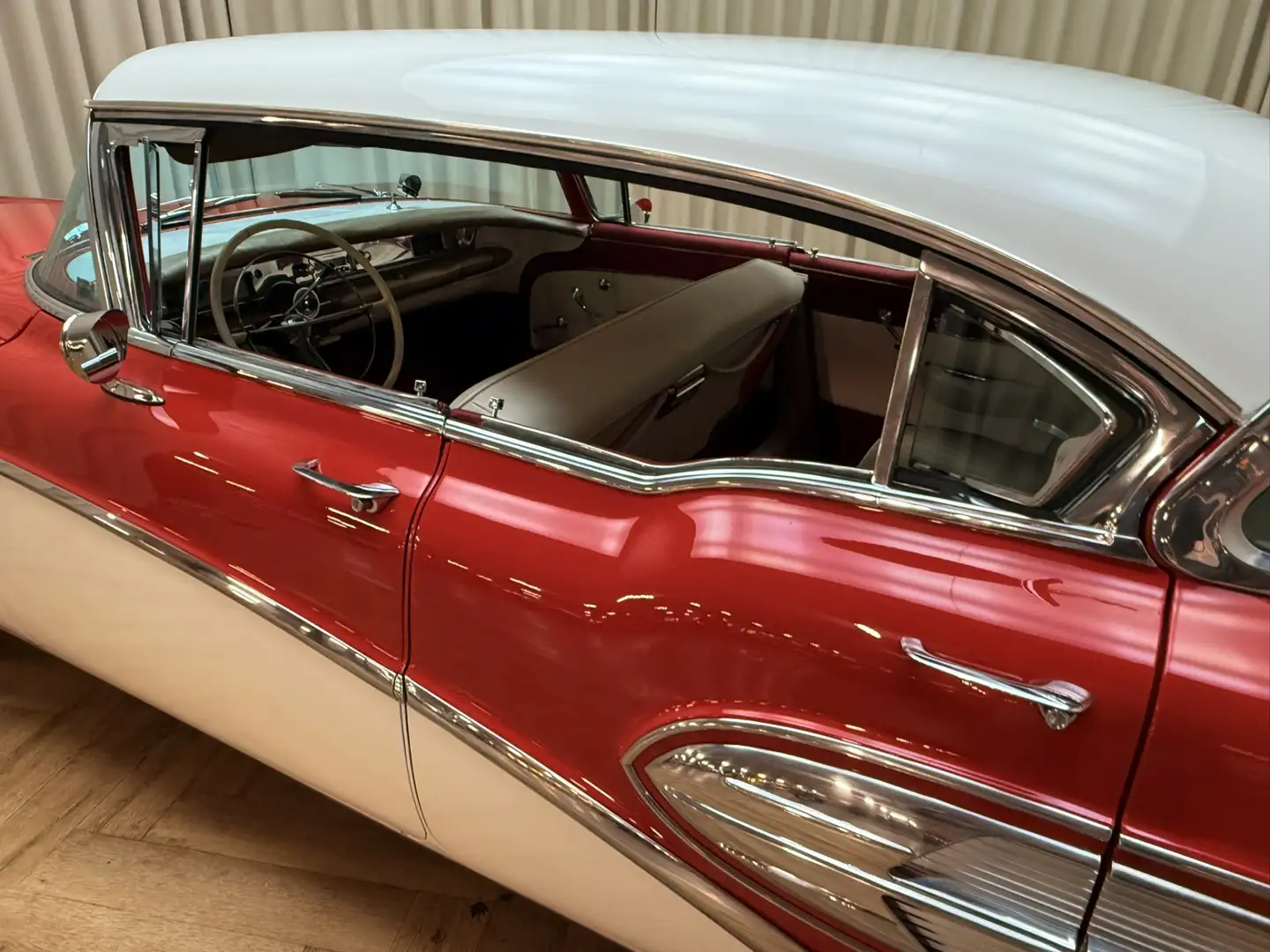 Buick Super 6,0L V8 / Rock & Roll / 1958 Rood - 2