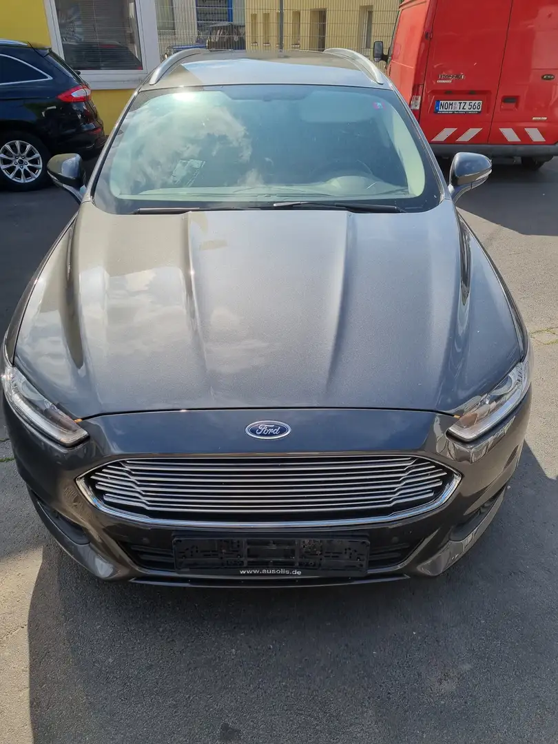 Ford Mondeo Business Edition Turnier Gris - 1