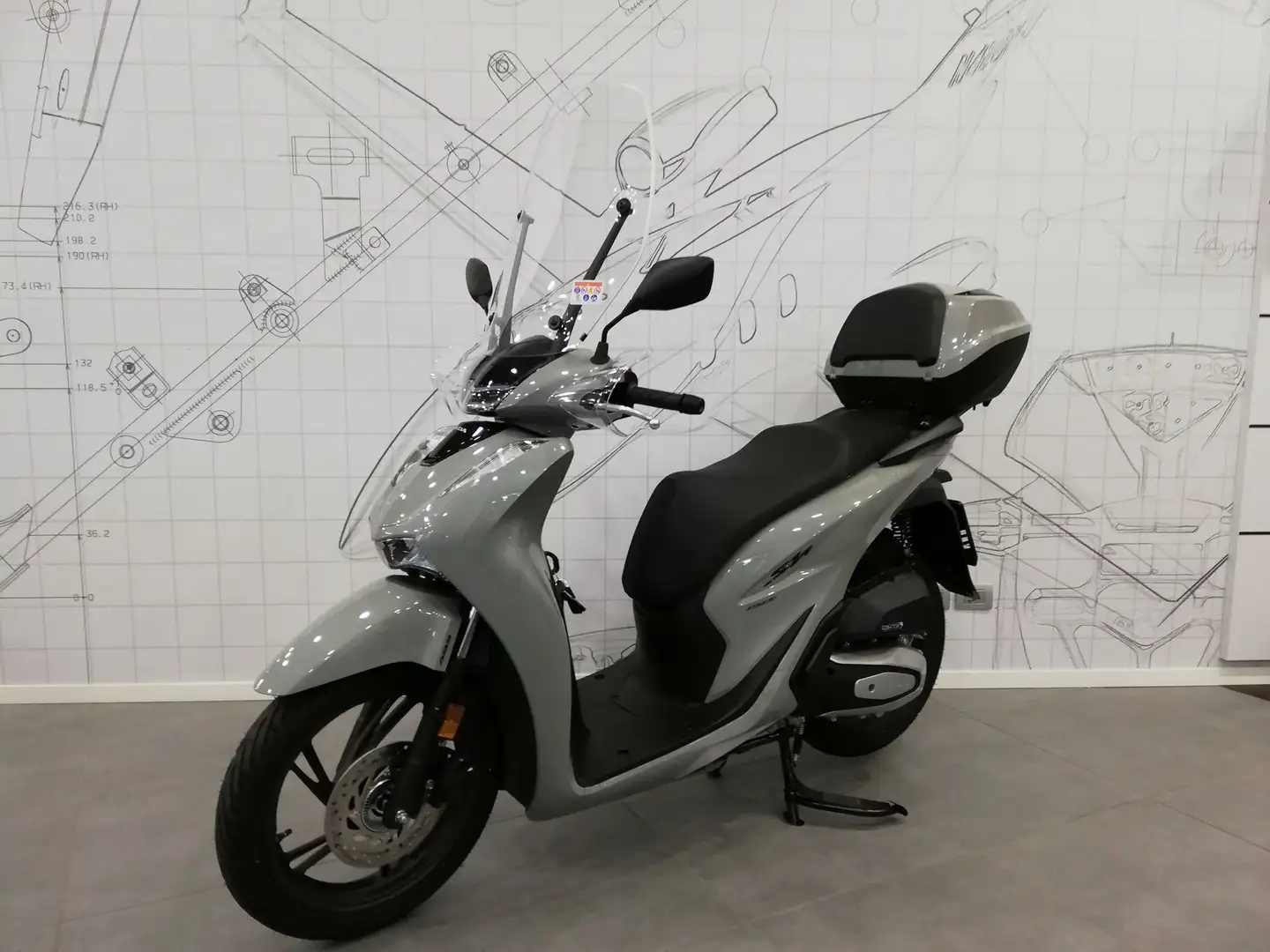 Honda SH 150 ABS PEARL FALCON GREY - 2