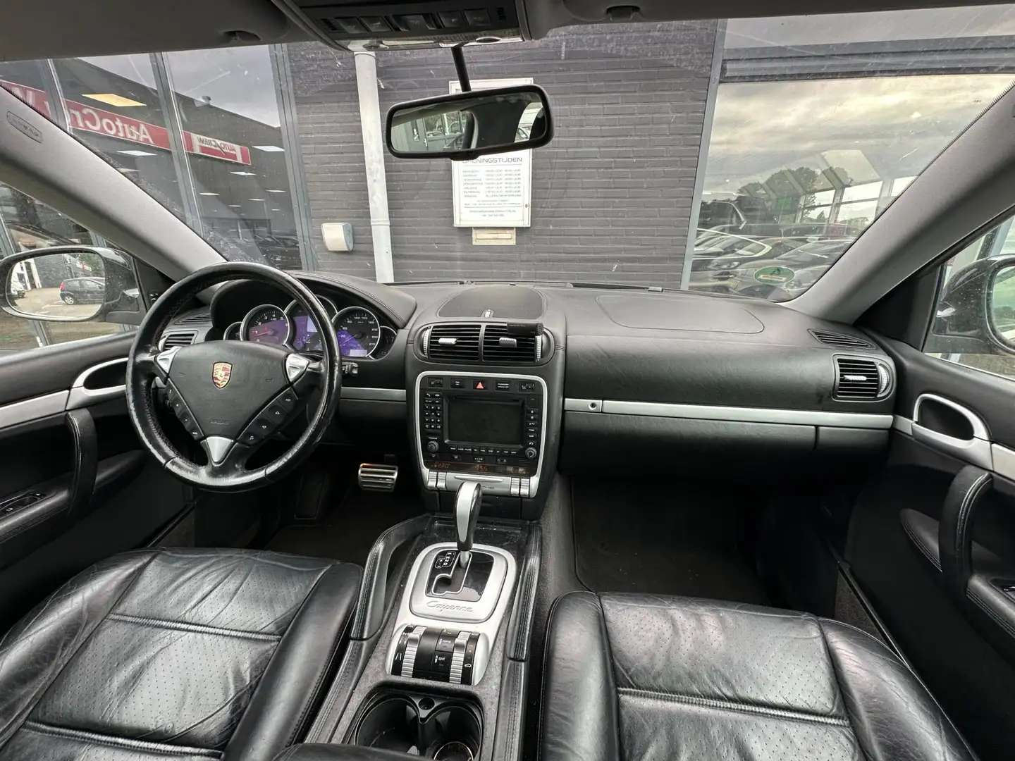 Porsche Cayenne 4.5 S/PANO-DAK/LEDER/YONGTIMMER/AIRCO/NAP!! Schwarz - 2