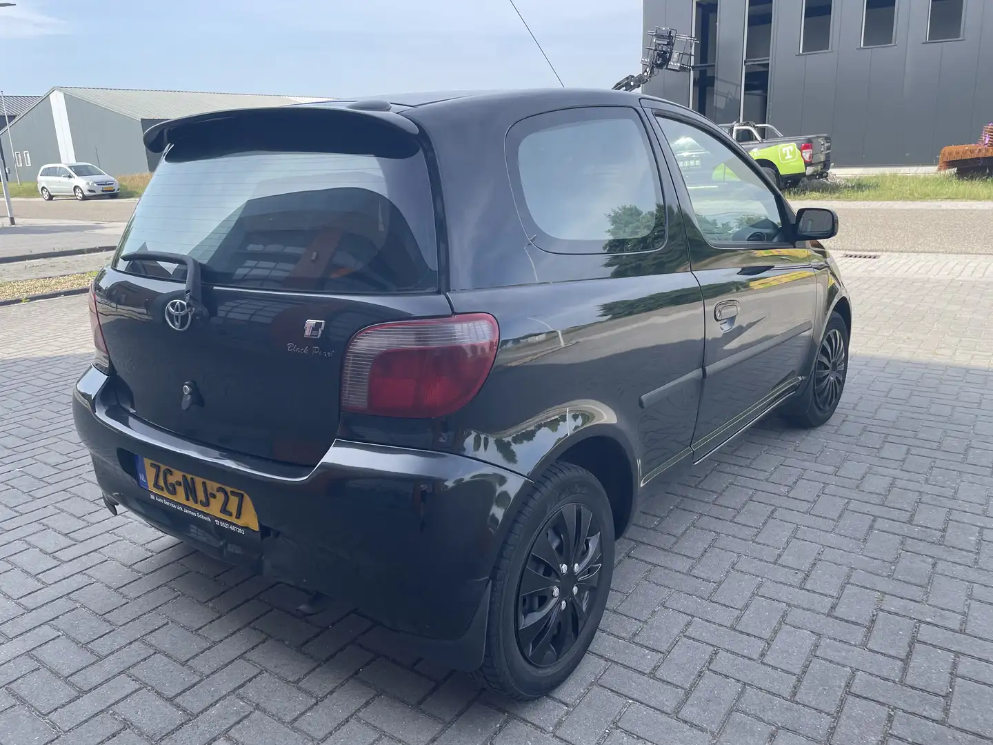 Toyota Yaris 1.0-16V VVT-i Sol Noir - 1