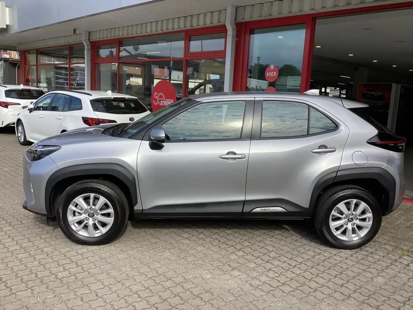 Toyota Yaris Cross Hybrid 1.5 VVT-i Comfort - 2