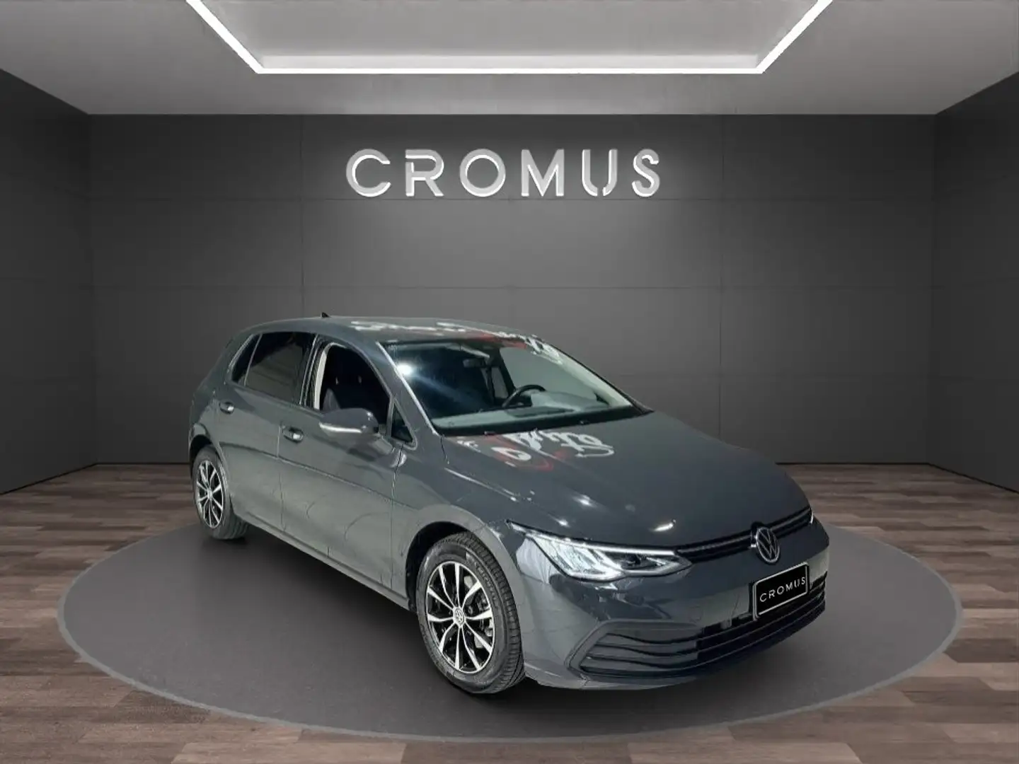Volkswagen Golf 1.5 tsi evo Style 130cv - 2