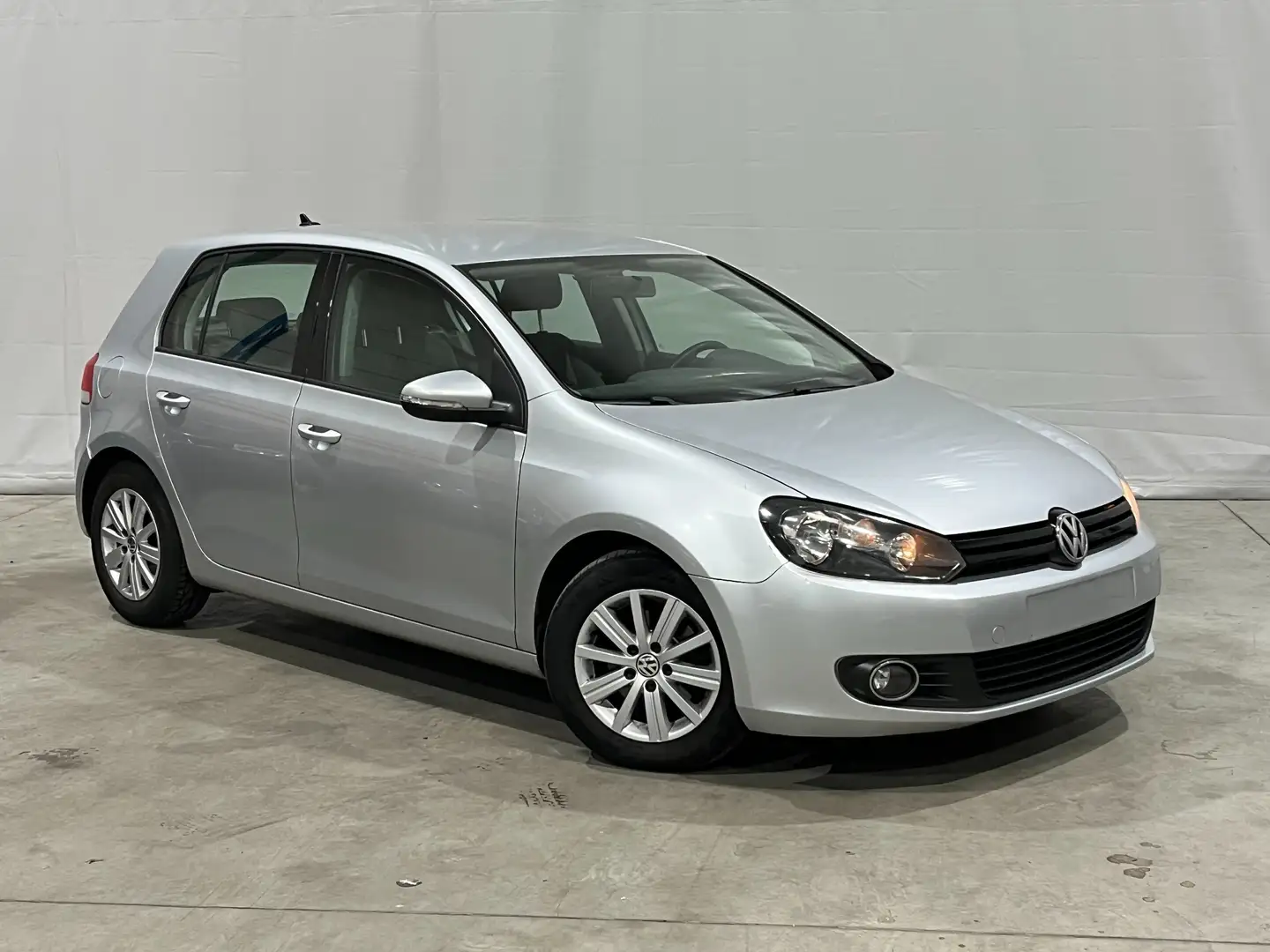 Volkswagen Golf Golf 1.6 CR TDi Trendline Grijs - 2