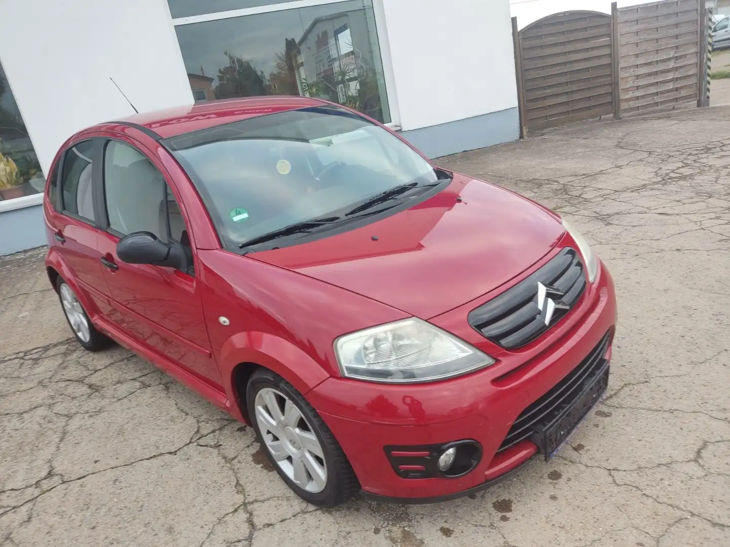 Citroen C3 1.4 16V  VTR Quickshift Rot - 1