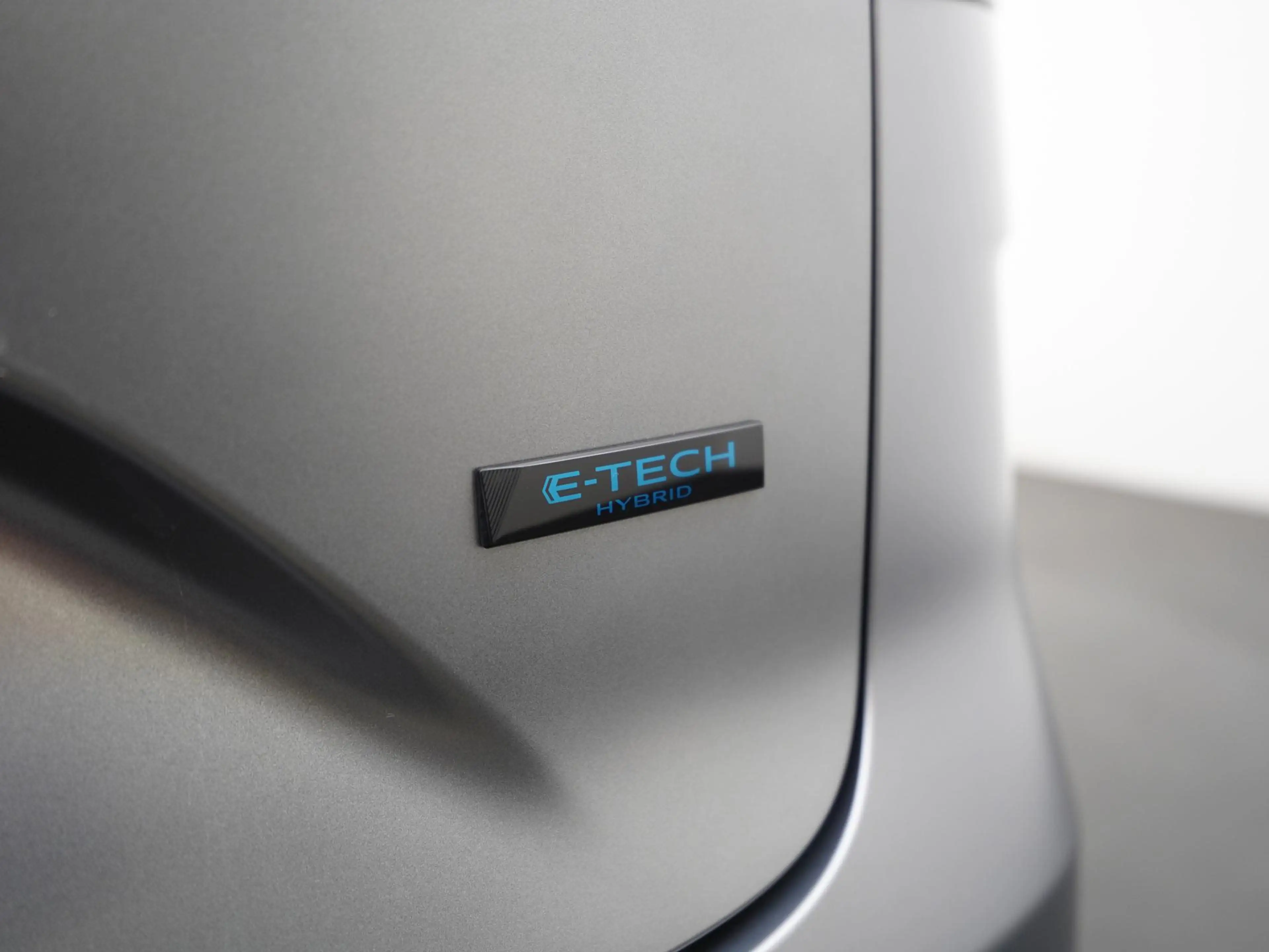 Renault Espace E-Tech full hybrid 200 esprit Alpine 7p. | Panoram — photo 31