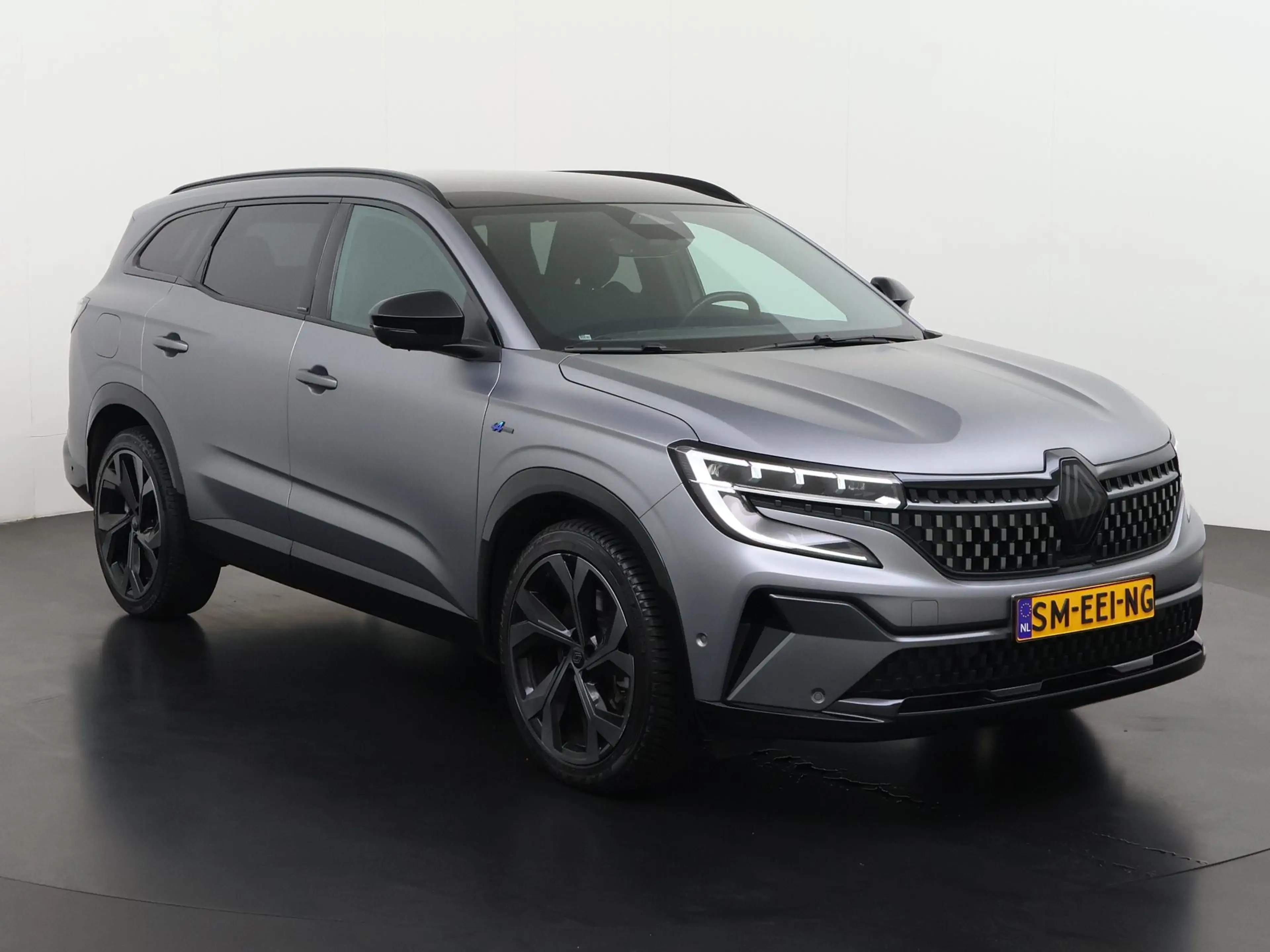 Renault Espace E-Tech full hybrid 200 esprit Alpine 7p. | Panoram — photo 30