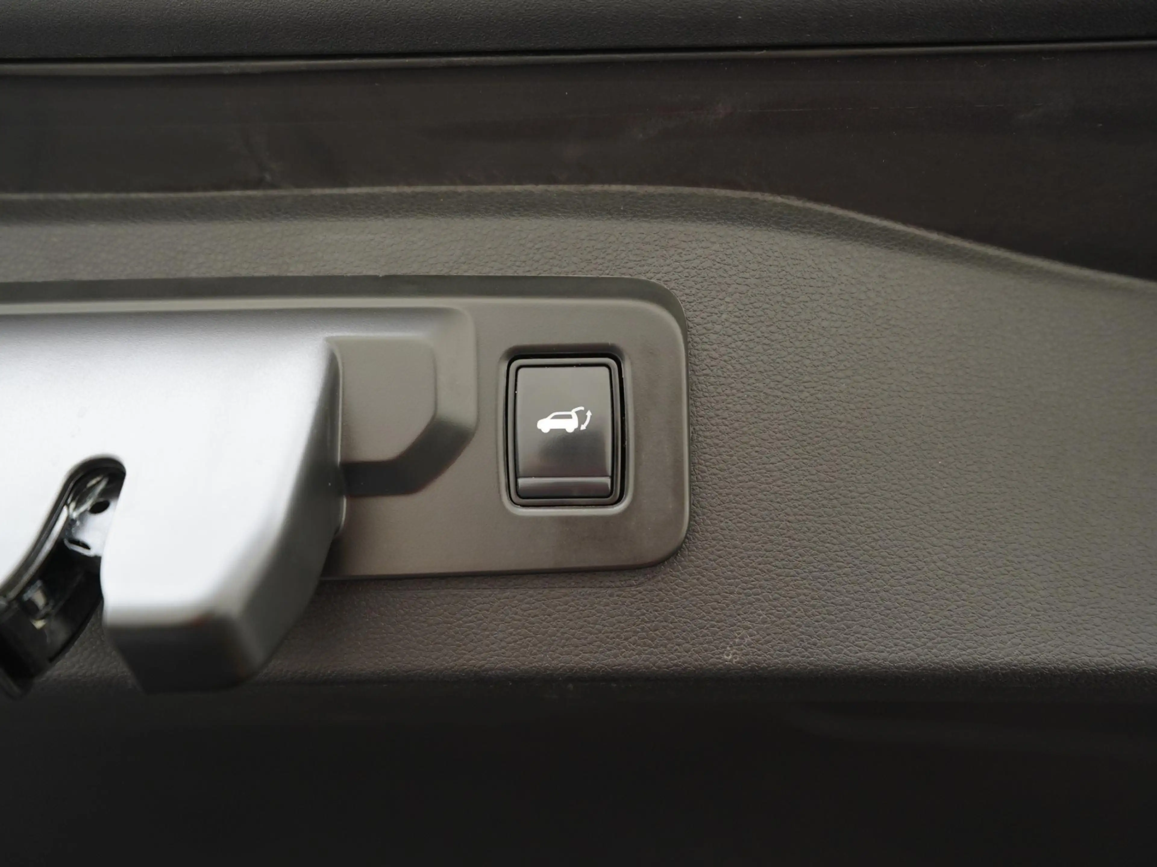 Renault Espace E-Tech full hybrid 200 esprit Alpine 7p. | Panoram — photo 33