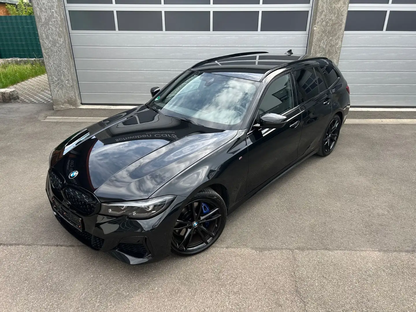 BMW 340 xDrive Touring LED Standheizung HiFi 1Hand Noir - 2