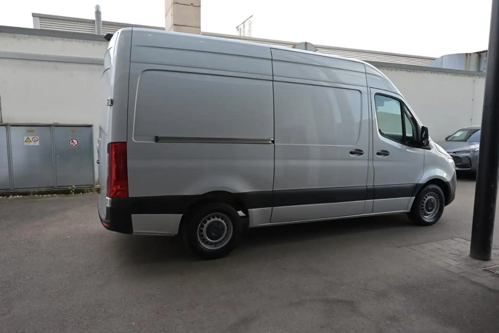 Mercedes-Benz Sprinter 315 CDI KA Mittel HD 3-Sitze Klima Kamera Silber - 2