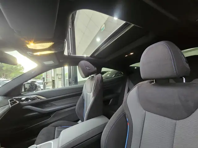 BMW M view 8