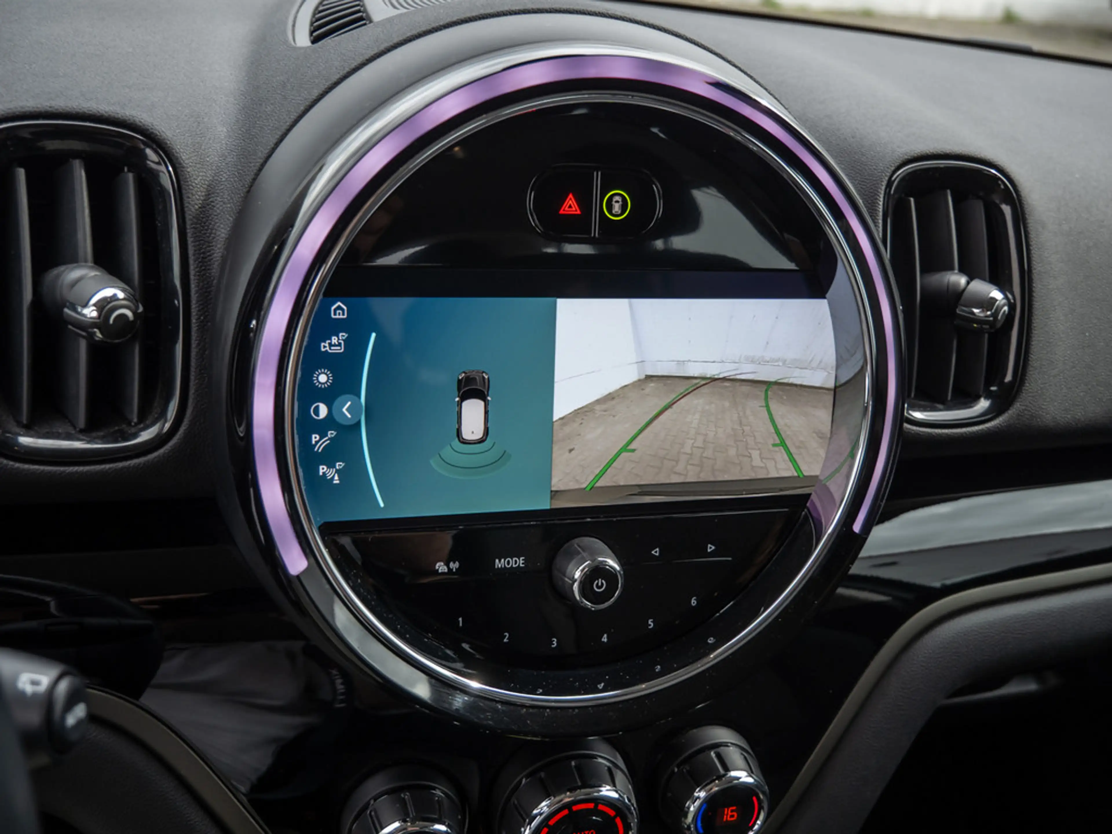 MINI Cooper Countryman — photo 15