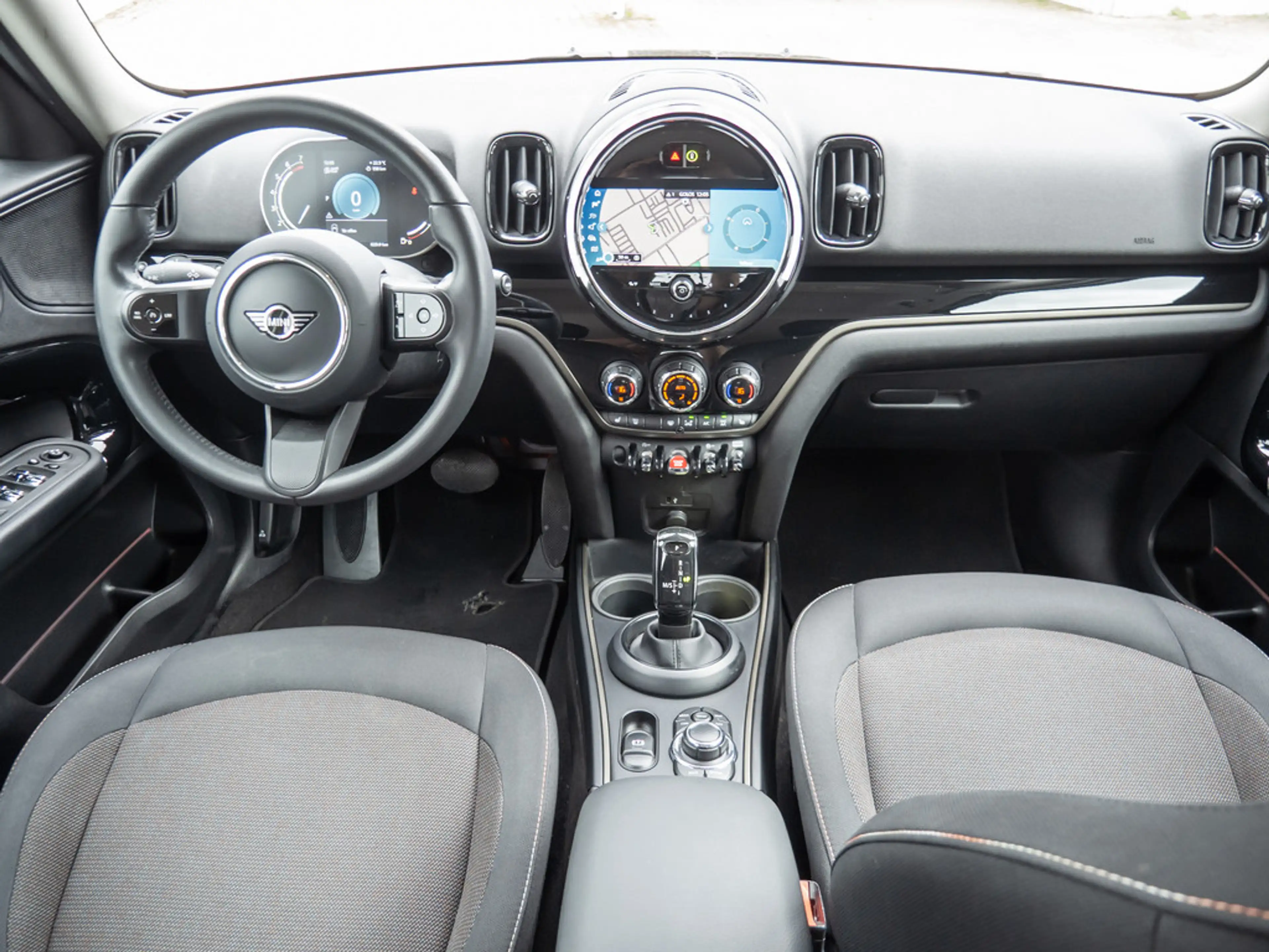 MINI Cooper Countryman — photo 10