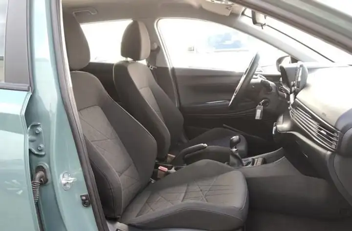 Hyundai Bayon 1.2 MPI Maxx 2023, foto 4